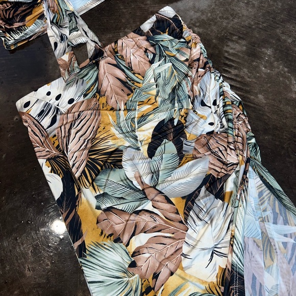 Windsor Tropical Print Tie-Front Top & Skirt - Picture 2 of 4